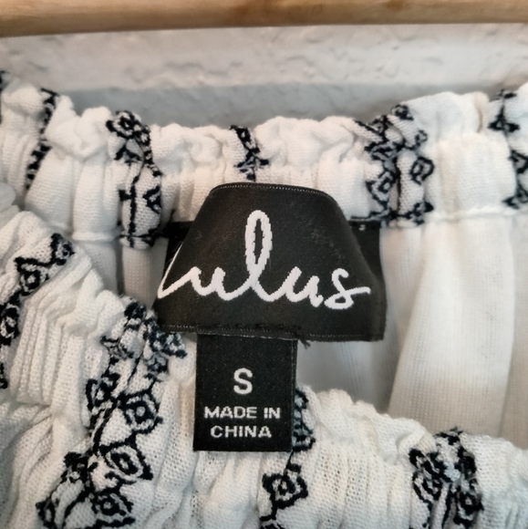 Lulu's Off The Shoulder Romper - Picture 5 of 5